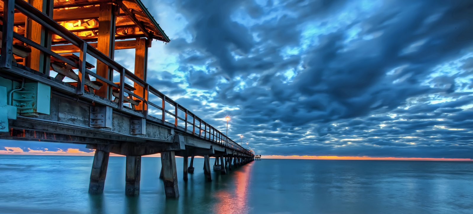 Anglin's Fishing Pier, son histoire